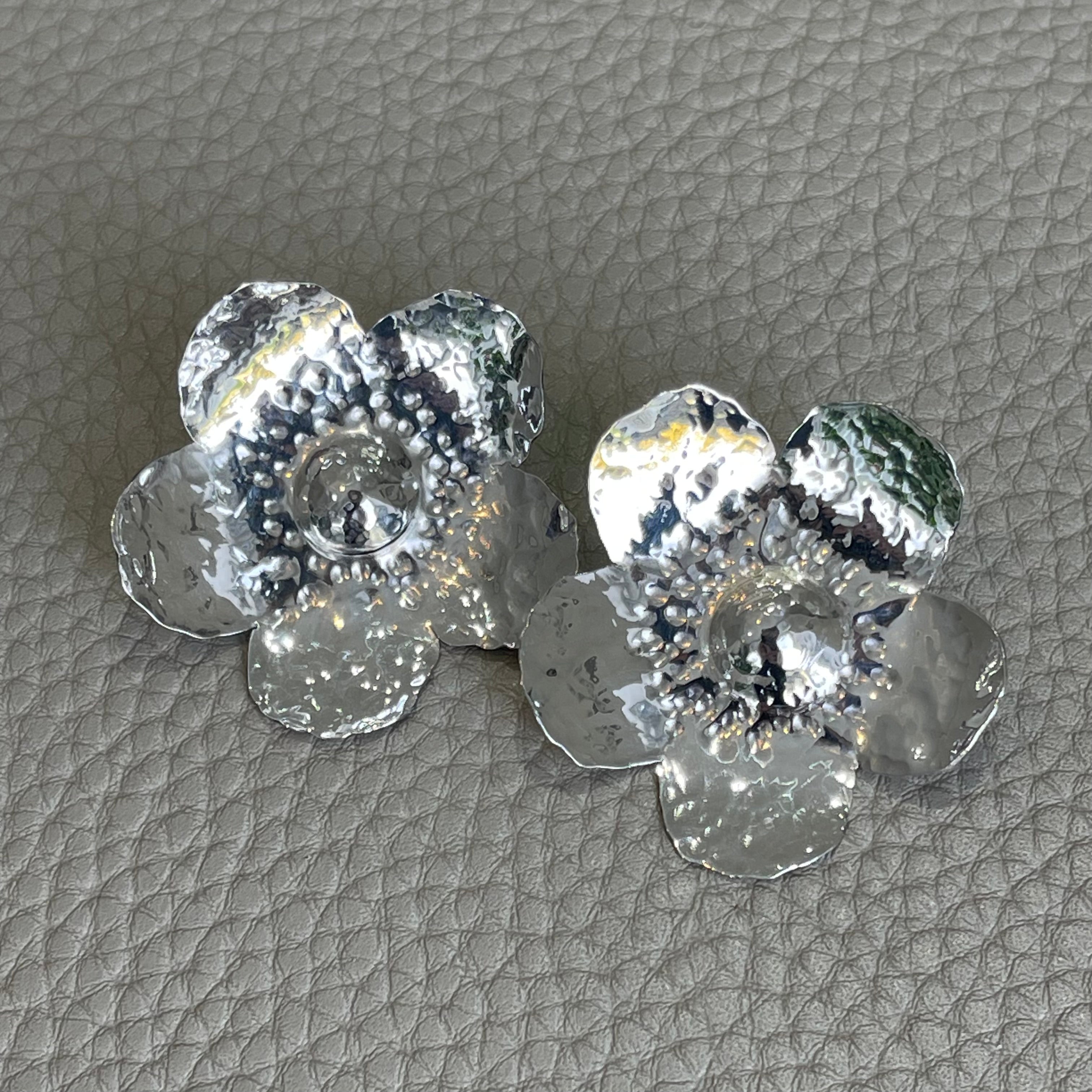 Handmade Silver Daisy Earrings