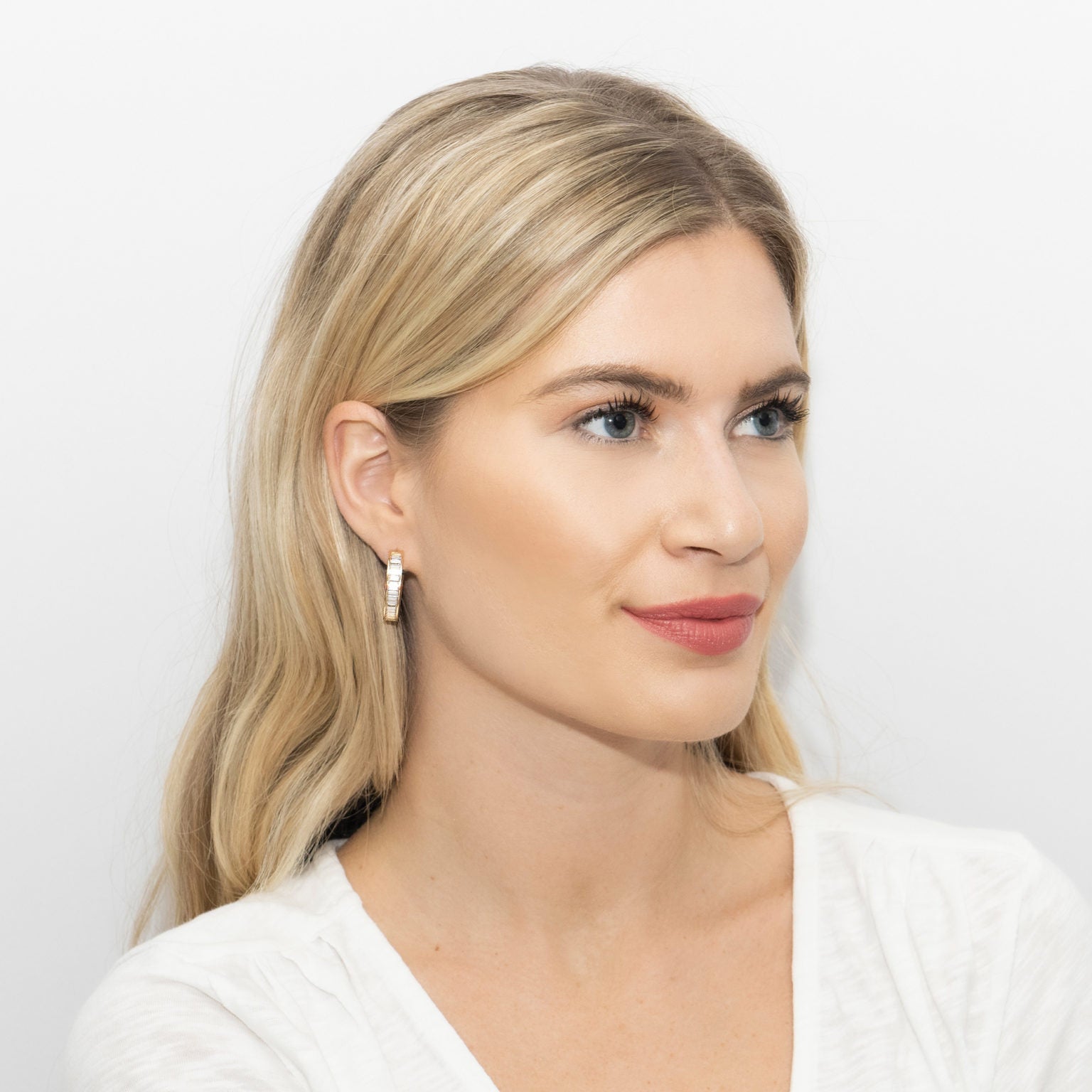 WILDHEART BAGUETTE CUT MID HOOP EARRINGS