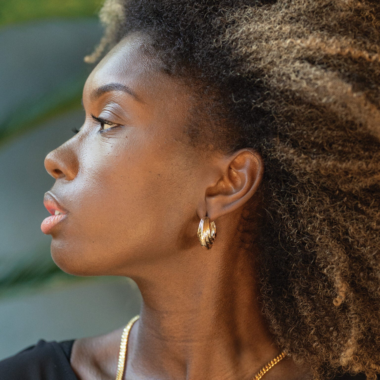 MIDAS CHUNKY RIDGE HOOP EARRINGS